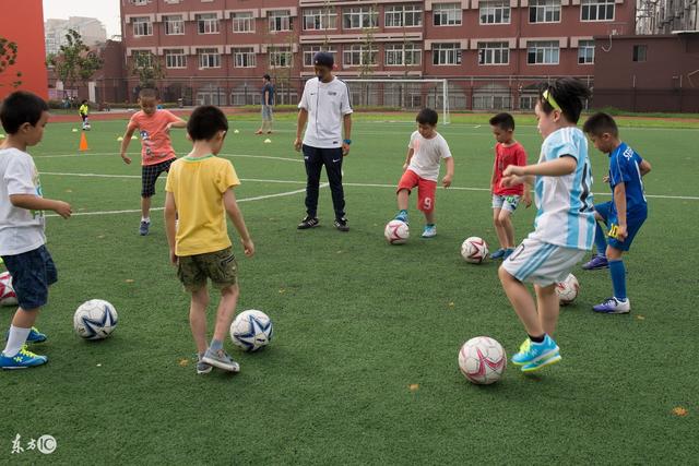 疆辽首次会师总决赛 季后赛交锋辽宁仅7胜14负